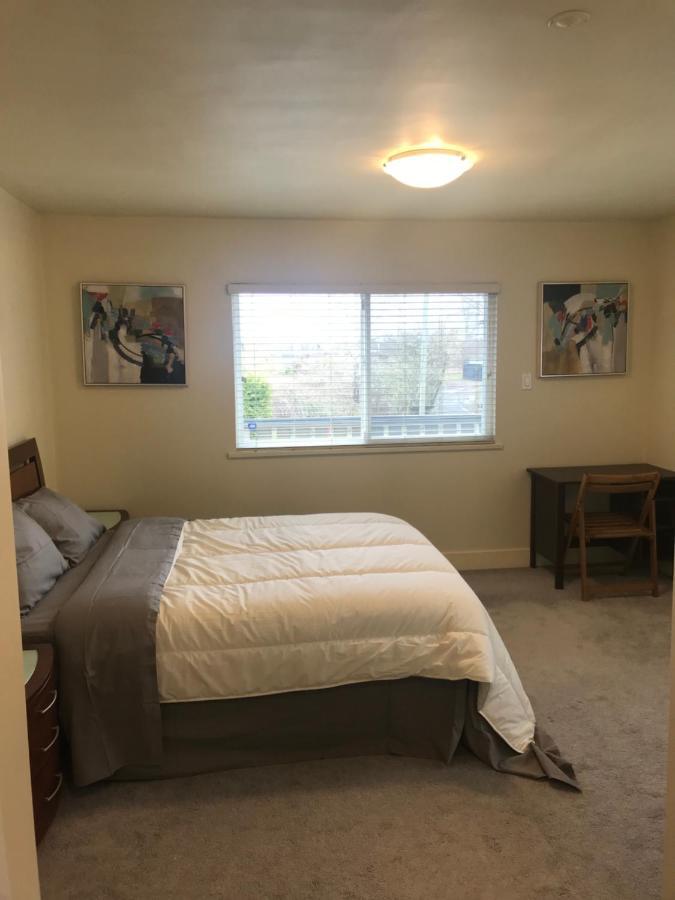 ריצ'מונד Spacious And Bright Large Suite With Separate Bathroom מראה חיצוני תמונה